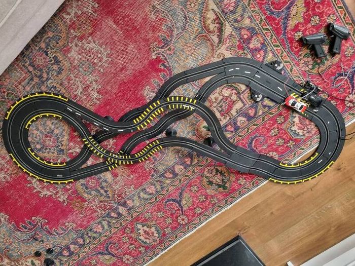 Car racing set - BROKEN