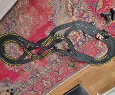 Car racing set - BROKEN