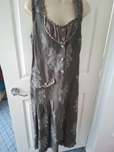 Cute Dark Green/Brown   & Silver Imprevu Design Size 14