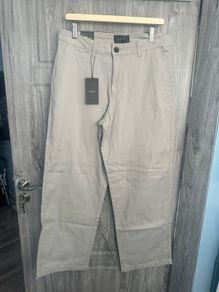 Bnwt Adpt Trousers 34/32