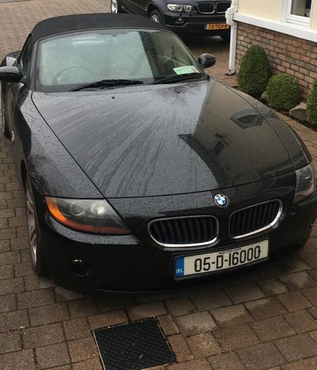 BMW Z4 2.2i low mileage one female owner