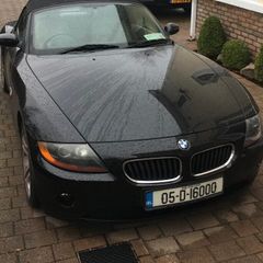 BMW Z4 2.2i low mileage one female owner