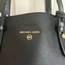 Michael Kors authentic Mel Handbag - like new Image 5