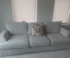 3 seater couch in good condition very comfortable
