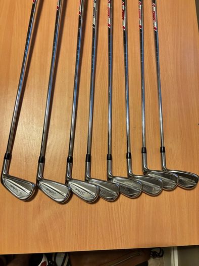 Titleist T200 Irons