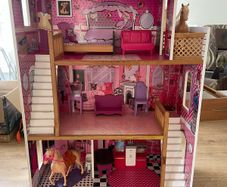 Child's Doll House