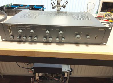 Phillips LBB 1920 Preamplifier