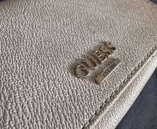 guess purse