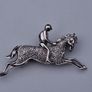 18ct Gold Diamond Horse and Jockey Brooch Image 6