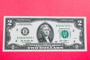 United States  ( Usa ) 2 Dollars  2013  LOW SERIAL NUMBER. STAR   Replacement  Letter. ( B 2 ) New  York ( Uncirculated )