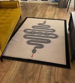 Rug