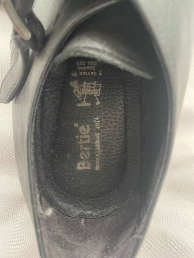 Italian    leather  Men's shoes