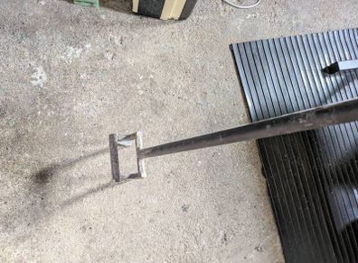 Floorboard lifter/ Pallet Buster