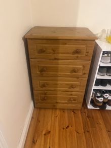 chest of drawers