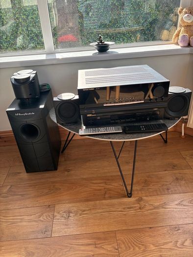 Separates music set up harman -kardon hk3370  tuner amplifier, marantz cd player cd5001 ,  4 wharfedale speakers and sub bass + 200 cd mixed remotes and wiring