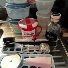 Misc kitchen items