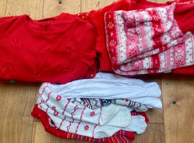 Christmas Clothes Bundle for Girl(3-5 years)