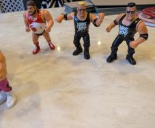 Vintage 1992 90s Hasbro WWF Wrestling  Series  3 Earthquake  & Typhoo Figures. (2)