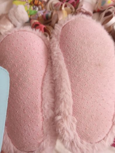 Girls slippers
