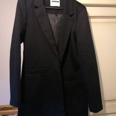 Noisy May black long blazer M