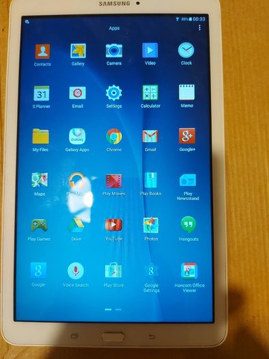 Samsung Galaxy Tab E, Model SM-T560, 8GB plus 8GB SD Card (16GB Total), includes 16 childrens movies for their entertainment