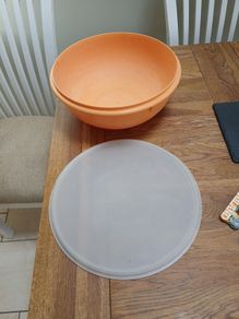 Tupperware Mixing