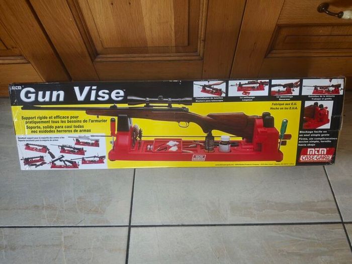 Gun vise gun smithing cleaning bench