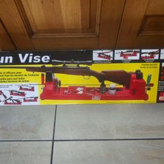 Gun vise gun smithing cleaning bench