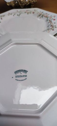 Johnson Brothers Eternal Beau Breakfast plates Vintage England