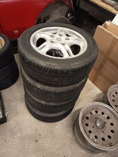 Porsche alloys
