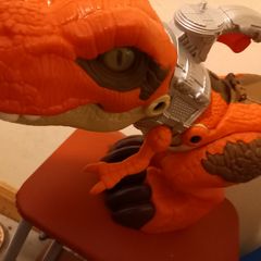 Toys imagine dinosaur
