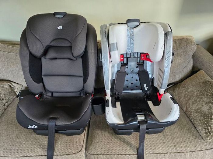 2 joie car seats