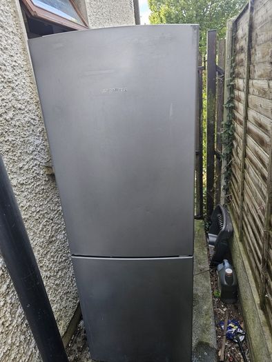fridge