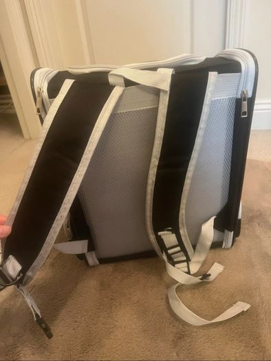 Dog carrier