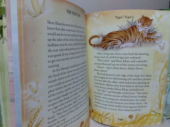 Illustrated Treasury of Animal Stories by miles kelly, LARGE HARDBACK BOOK