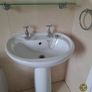 Bathroom Suite Image 7
