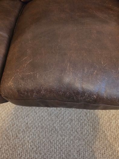 2 Couches Available