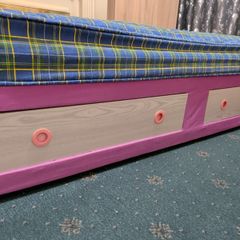 Single Bed