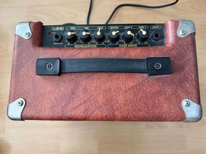 Samick Guitar Amplifier