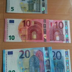 5 x Draghi Euro Notes