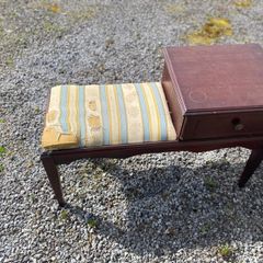 phone table & table
