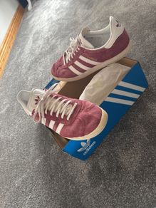Adidas Gazelle , size 10, excellent condition