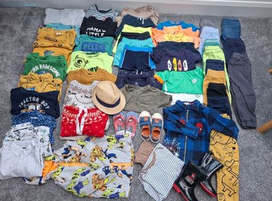 Boy clothes  2-3 yrs, large bundle