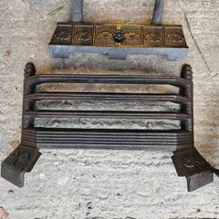 Fireplace fire front, grate and ash pan
