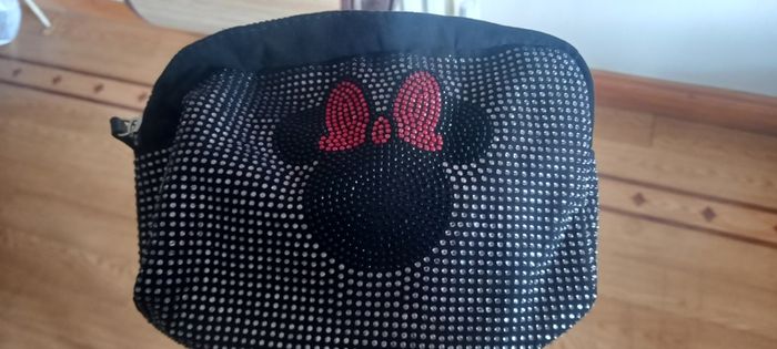 Minnie mouse makeup bag