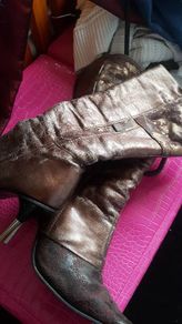 worn boots size uk2/3