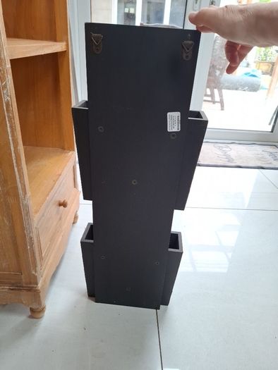 Free magazine / letter Holder