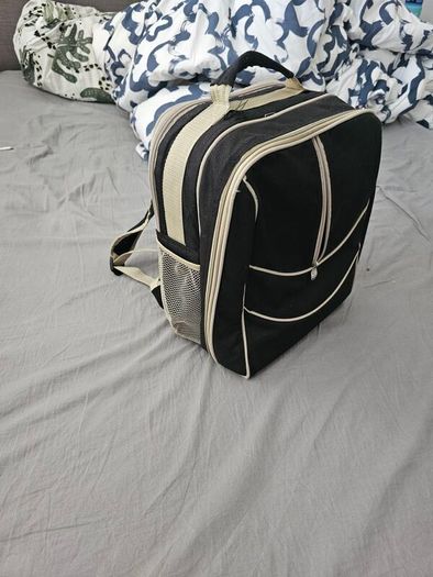 Picnic cooler backpack