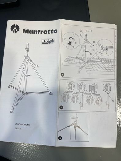 Manfrotto tripod stand