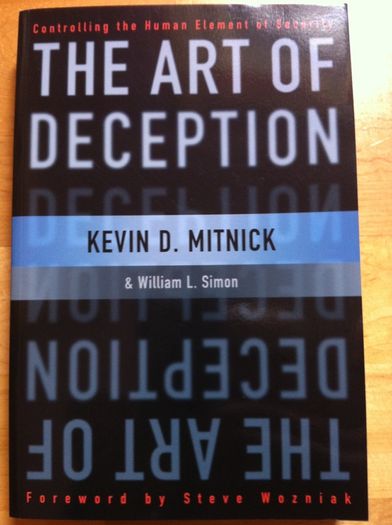 The Art of Deception by Kevin Mitnick
